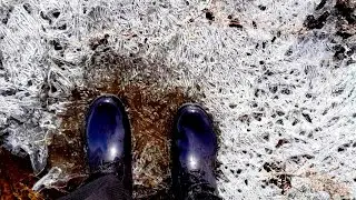 Walking on ice with water underneath 1 hour | ASMR Rubber Boots Cracking Breaking Splintering