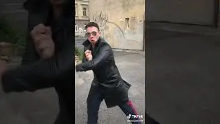 Snejks 2