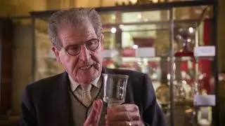 Le calice en verre expliqué par Patrick De Buttet | Trésor de la cathédrale de Laon