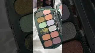 Палитра теней r.e.m. beauty x Wicked #шорты