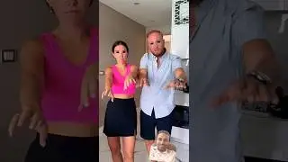 i can see you #family #funny #momlife #music #shortvideo