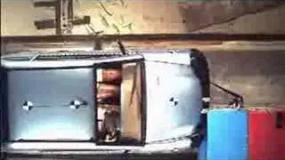 G-Wiz crash test (has washingmachine engine)