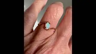Vintage 10K Gold Bypass Opal Solitaire Ring
