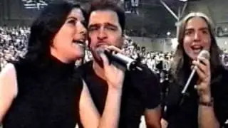 We are family - 2000 SuperVoices party with Debbie Sledge