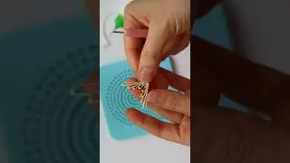 Paper Quilling, a magical tool for creating snowflakes #paperquilling #quilling #art #diy
