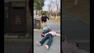 Сцена встречи с помощью правосудия на дороге #помощьдругим #доброта #вдохновение