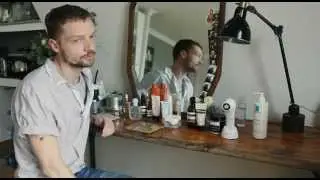 Dans la Salle de Bain de Fred