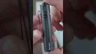 Lanterna Olight i5R em Fibra de Carbono