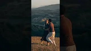 #loveinthemountains #couplesinlove #romanticvibes #loversportrait #storytellerphotographer #moments
