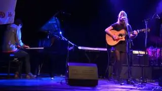 Nikki Henskens & Max are playing 'Breakeven' (The Script) live on stage