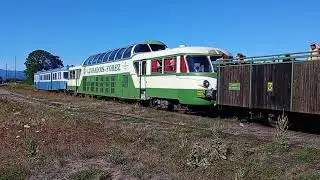 Autorails au d&eacute;part d'Arlanc
