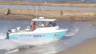 Beaching a boat like a BOSS