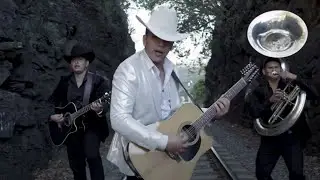 Jovanny Cadena y Su Estilo Privado - El Tren [Official Video]