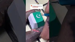 Drawing P for Pakistan 🇵🇰 but on my keyboard! Custom keyboard!