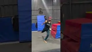 fall rise. learn #trending #teambackflip #dancecraze #viral #parkour #dancetrend #flip #viraldance