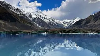 Tasman Glacier Lake Cruise, Calving, Icebergs, New Zealand South Island
