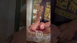 Only 25 Second Fast Chicken Cutting Skills | 😱🔥 #shorts