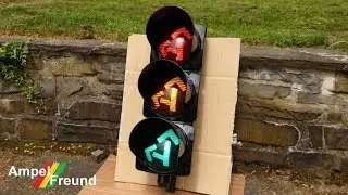 La Semaforica (Italy) Galileo LED Vehicle Signal &Oslash;210 with turn left and straight on arrows