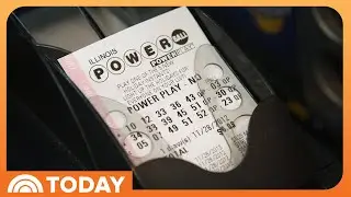 Powerball Jumps to $1.7B Ahead of Christmas Eve Drawing