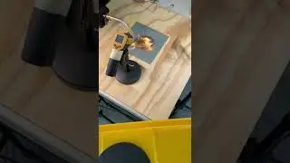 &iexcl;Prueba de temperatura directa! Epoxy Acero resiste hasta 600&ordm;C