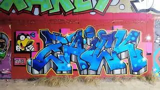Painting a Vaughn Bode graffiti character