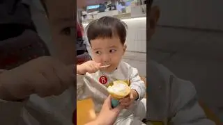 Vlog&hellip;
