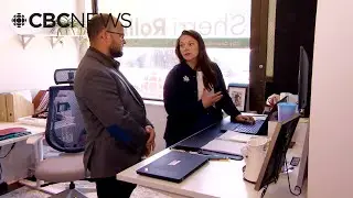 Councillor urges Winnipeg mayor to rescind civic award given to Food Fare owner