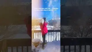 👀🫢.  #shorts #funny #winter #snow #winterlife