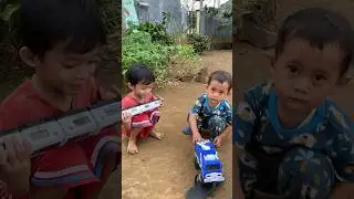 Anak kembar main mobil-mobilan dan kereta lucu🥳
