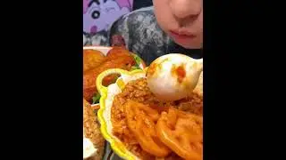 chicken steak, sticky spicy hot pot, crispy pork, Roasted Pork Knuckle, and other delicious foods