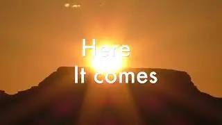 The Beatles - Here's comes the sun (lyrics)