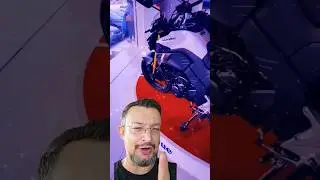 XCR 300 a bicilindrica da Haojue cor branca na loja, bem que poderia pintar por aqui #shorts