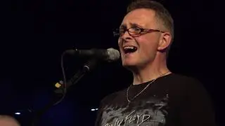 Sing Floyd – Kényelmes zsibbadás – Pink Floyd magyarul (Pink Floydin Hungarian)