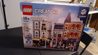 🔴 LEGO 10255 Assembly Square Live Build Part 1