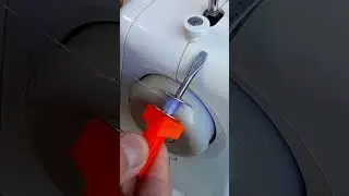 How to Thread a Bobbin without Winder