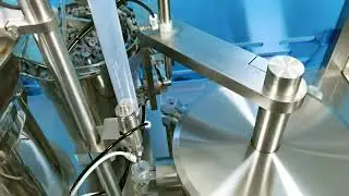 Syringes assembly machine rods plug assembler equipment for syringe filling line