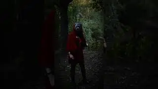 Rotk&auml;ppchen und b&ouml;ser Wolf 🐺⛑️ #rotk&auml;ppchen #b&ouml;serwolf #kost&uuml;m #cosplay #grimm