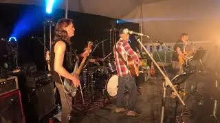 Doucet - J'entends frapper (Michel Pagliaro Cover) | Live au Grou Tyme 2024