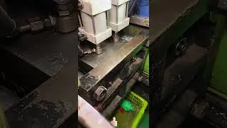 Process of air pressure injection molding for daily chemical packaging bottles 🧴🪥🛍️