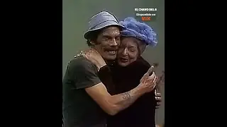 &iexcl;El Chavo y Quico se abrazan para recibir el A&ntilde;o Nuevo! #quico #donram&oacute;n