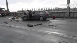 Dodelijk ongeval op John Frostbrug in Arnhem, weg volledig afgesloten - Omroep Gelderland