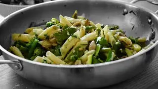 Паста Примавера &ndash; свежая, простая и вкусная.