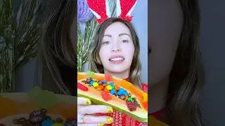🍓 Papaya ASMR 🍬 M&M&rsquo;s & Gummy Bears Sweet Mix 😋 #ASMR #shorts
