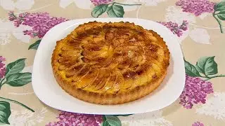 Tarta de manzanas y crema pastelera