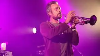Circular breathing on trumpet - Souffle continu trompette on stage