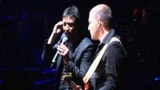 Gigi Finizio - E c'è una cosa che non sai (Live)