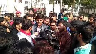 Lrc |land and revenue department students talking with zee news |student protest at patna survey