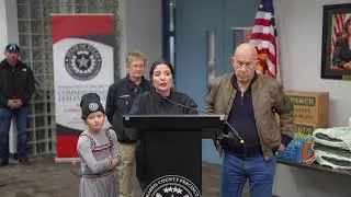 Commissioner Lesley Briones, Mayor John Whitmire on the Ground with Residents at 24-Hour Bayland War