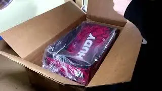 Unboxing a CUSTOMIZED Hudy Touring Car Bag!