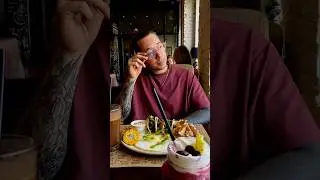 А как вам формат с озвучкой? Сегодня мы в центральной кофейне в Барнауле. #топ #семья #шортс #кофе